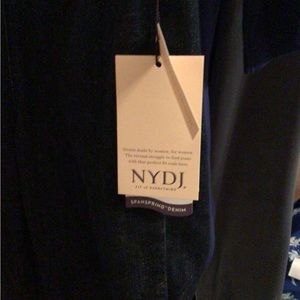 NYDJ size SMALL (0-2-4)Pull on Slim Boot cut. Brand new- tickets attached $109